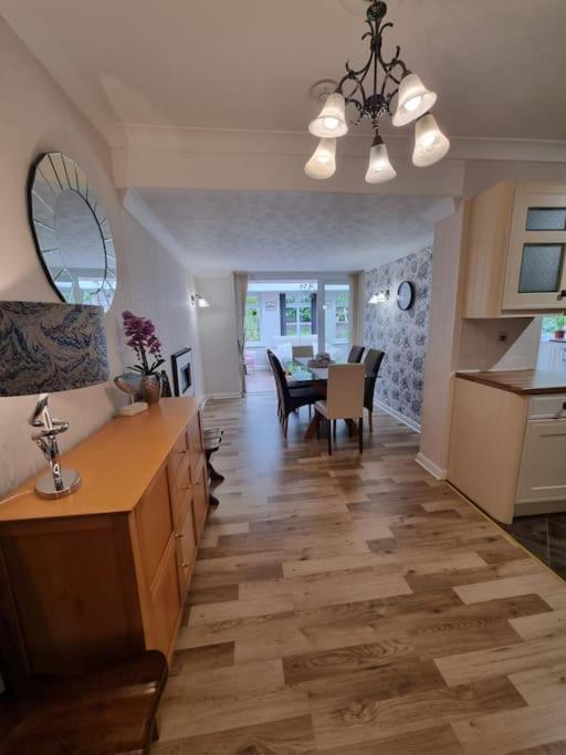 Charming Coastal Bungalow Cayton Zewnętrze zdjęcie