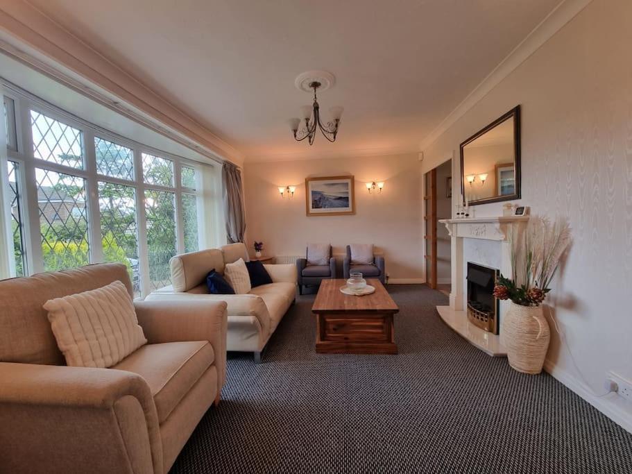 Charming Coastal Bungalow Cayton Zewnętrze zdjęcie